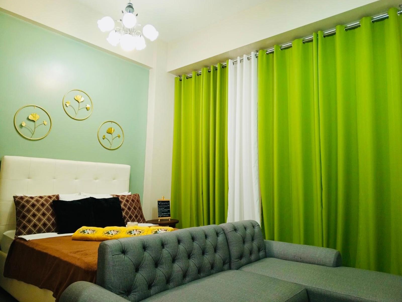 One Palm Tree Villas Condominium - Studio 2Nd Fl With Balcony - Across Terminal 3 Airport Pasay Dış mekan fotoğraf